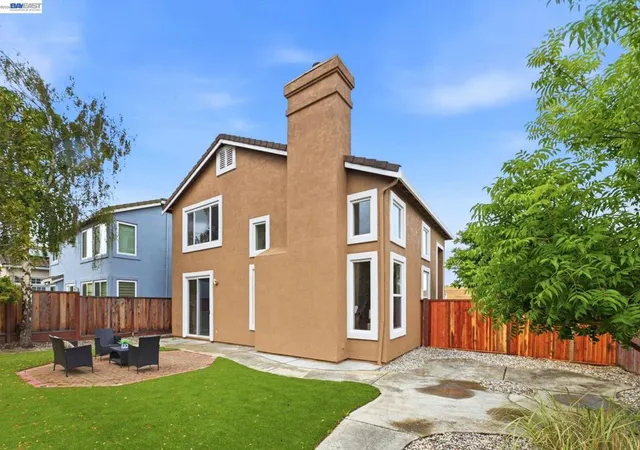 Homes for sale in Union City, CA | 32501 Carmel Way, Union City, CA 94587 | MLS# 41136704