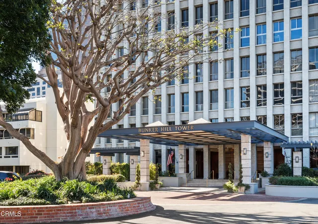 1st image of 800 W 1st St #2107, Los Angeles, CA 90012 | MLS# P1-27391