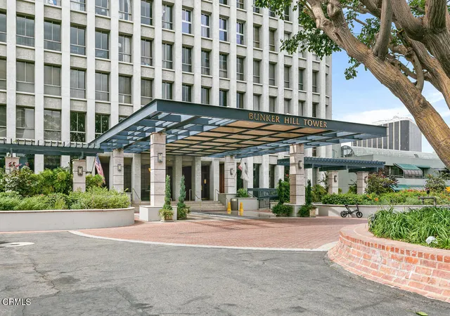 2nd image of 800 W 1st St #2107, Los Angeles, CA 90012 | MLS# P1-27391