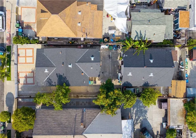 2nd image of 506 E 62nd St, Los Angeles, CA 90003 | MLS# DW26108194