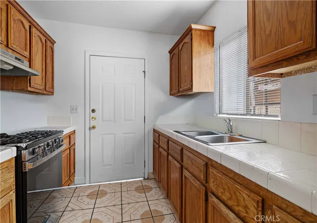 5th image of 506 E 62Nd St, Los Angeles, CA 90003 | MLS# DW26108194