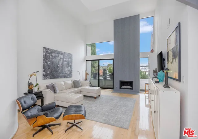 Homes for sale in Los Angeles, CA | 11982 Kiowa Ave #307, Los Angeles, CA 90049 | MLS# 26840253