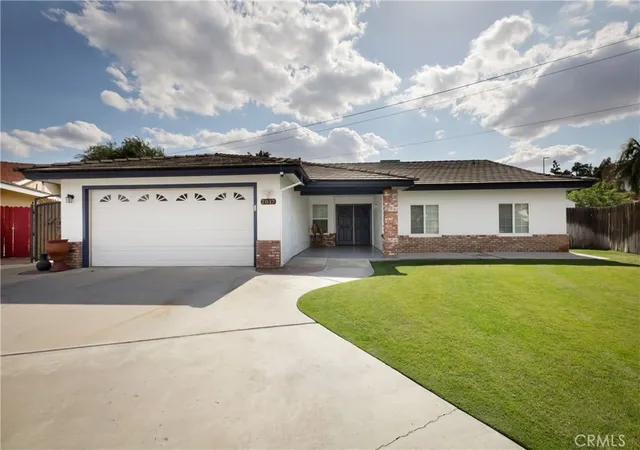 Photo 1 of Single family home for sale at 2017 William F Halsey, Bakersfield, CA 93304 | MLS# PW26118208 | Listing updated on 2026-06-07