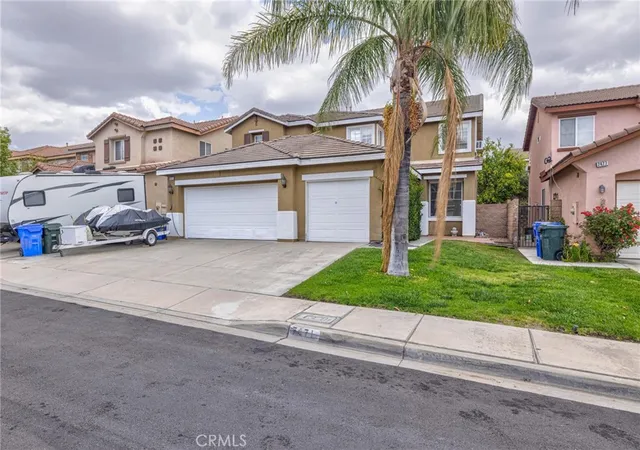 Photo 3 of Single family home for sale at 7471 Freeport, Fontana, CA 92336 | MLS# DW26118022 | Listing updated on 2026-06-15