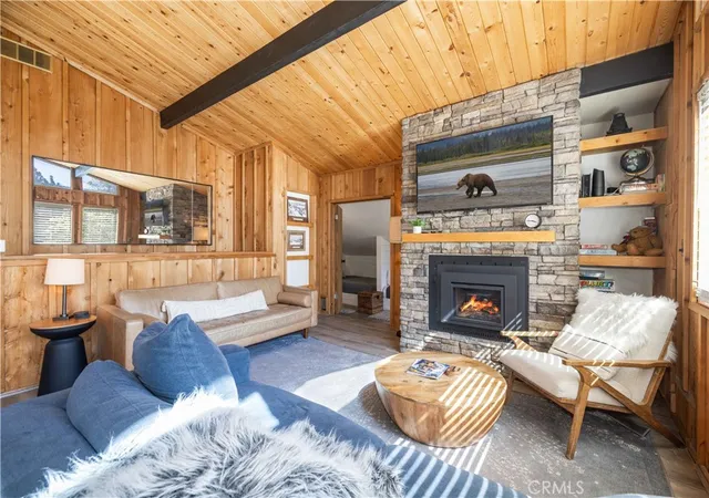 3rd image of 789 Silver Tip, Big Bear Lake, CA 92315 | MLS# IG26117901