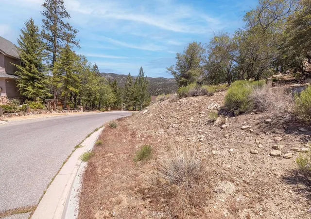 Photo 2 of Land for sale at 42315 Golden Oak, Big Bear Lake, CA 92315 | MLS# IG26118246 | Listing updated on 2026-06-01