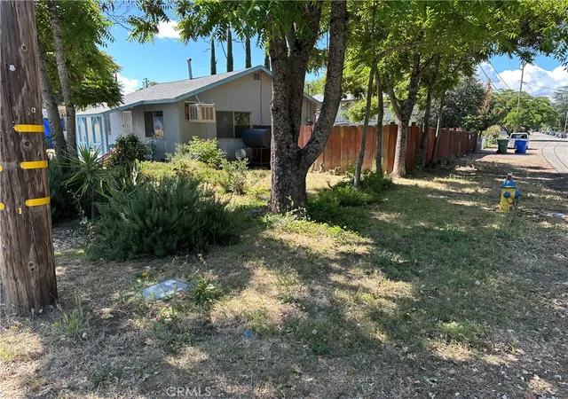 3rd image of 13077 1St, Clearlake Oaks, CA 95423 | MLS# LC26117571