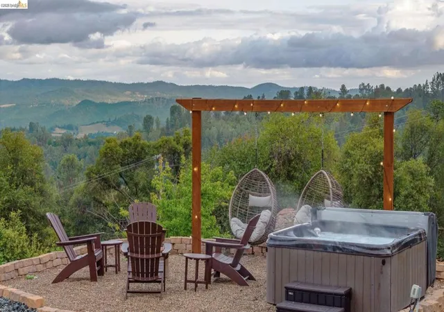 Photo 2 of Single family home for sale at 18850 Cherokee Rd, Sonora, CA 95370 | MLS# 41136727 | Listing updated on 2026-09-16