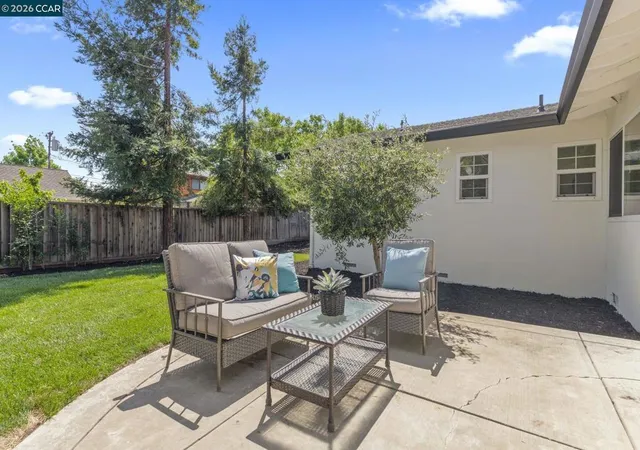 Homes for sale in San Ramon, CA | 7527 Blue Fox Way, San Ramon, CA 94583 | MLS# 41136728