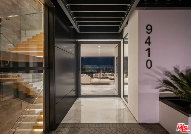 2nd image of 9410 Sierra Mar Pl, Los Angeles, CA 90069 | MLS# 26837391