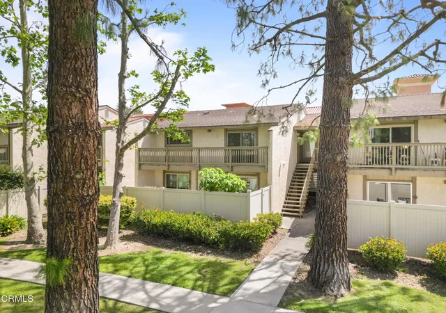 Photo 1 of Sale Pending at 15266 Campus Park Dr #F, Moorpark, CA 93021 | MLS# V1-36713 | Listing updated on 2026-09-14