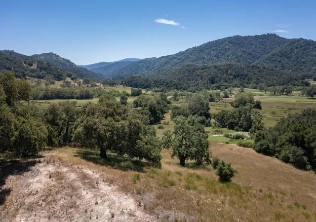 3rd image of 37 E Pronghorn, Carmel, CA 93923 | MLS# ML82049301
