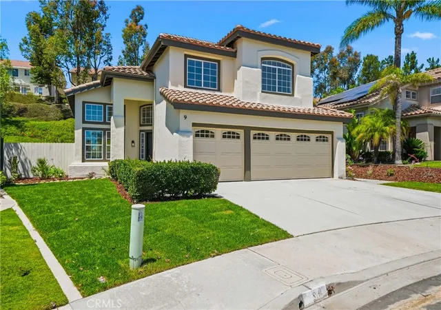 Homes for sale in Rancho Santa Margarita, CA | 9 Via Rosado, Rancho Santa Margarita, CA 92688 | MLS# TR26118333