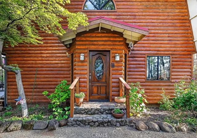 Photo 2 of Single family home for sale at 16 Mendocino, Chico, CA 95973 | MLS# SN26118268 | Listing updated on 2026-10-06