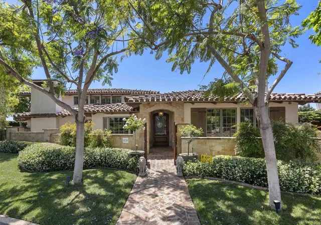 Homes for sale in Rancho Santa Fe, CA | 6156 La Flecha, Rancho Santa Fe, CA 92067 | MLS# NDP2605233