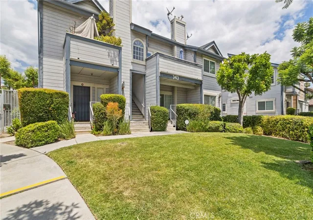 Photo 2 of Condo for sale at 343 W Central #J, Monrovia, CA 91016 | MLS# CV26118377 | Listing updated on 2026-09-19