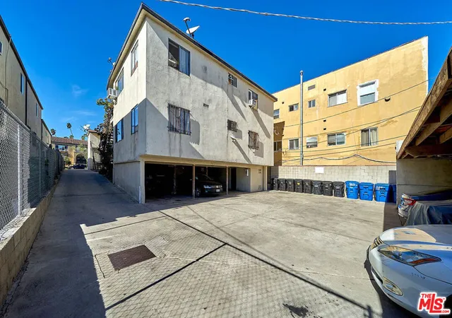 4th image of 910 S Catalina St, Los Angeles, CA 90006 | MLS# 26841121