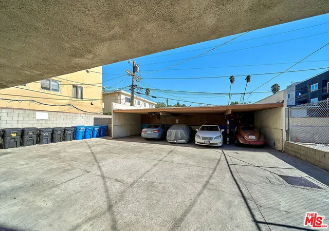 8th image of 910 S Catalina St, Los Angeles, CA 90006 | MLS# 26841121