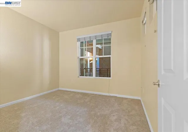 4th image of 1121 40th Street #4201, Emeryville, CA 94608 | MLS# 41136752