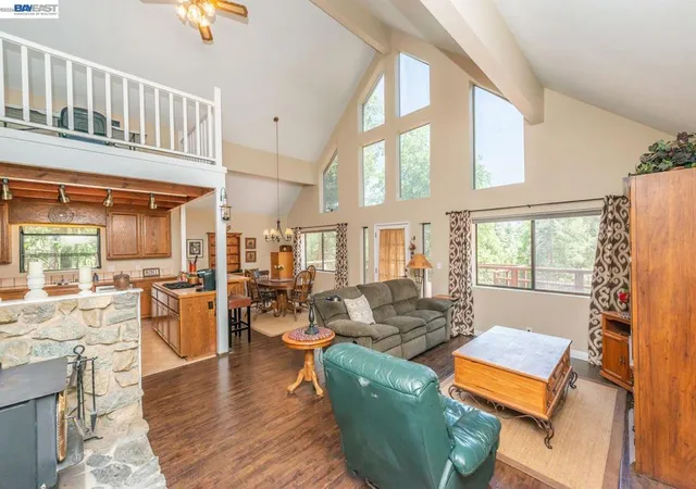 Photo 3 of Single family home for sale at 891 Salt Flt Rd, Lewiston, CA 96052 | MLS# 41136745 | Listing updated on 2026-06-08
