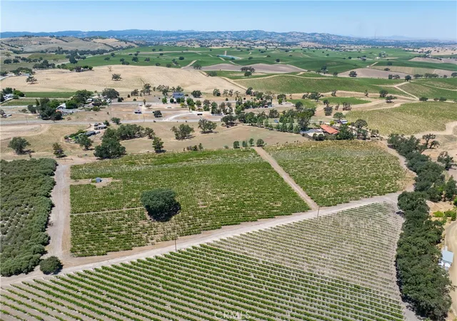 4th image of 175 White Hawk, Templeton, CA 93465 | MLS# NS26116303