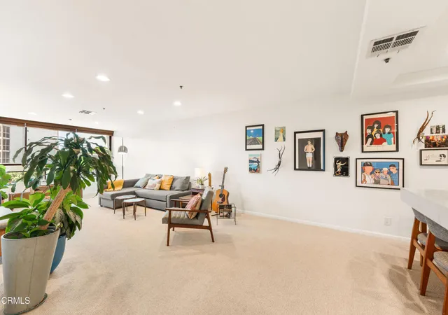 4th image of 880 W 1St St, Los Angeles, CA 90012