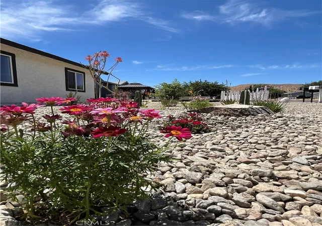 5th image of 40356 Ronar St, Palmdale, CA 93591 | MLS# SR26118509