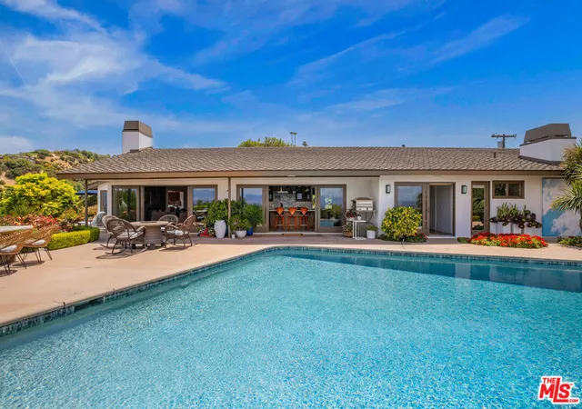 30th image of 3770 Glenridge Dr, Sherman Oaks, CA 91423 | MLS# 26841229