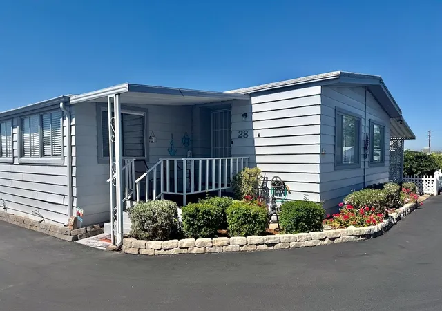 3rd image of 12618 3Rd St #28, Yucaipa, CA 92399 | MLS# IG26118489