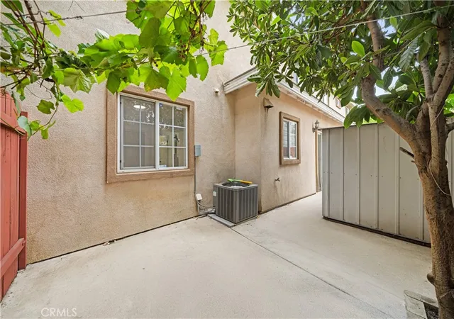 Homes for sale in Ontario, CA | 535 West D Street, Ontario, CA 91762 | Houzeo