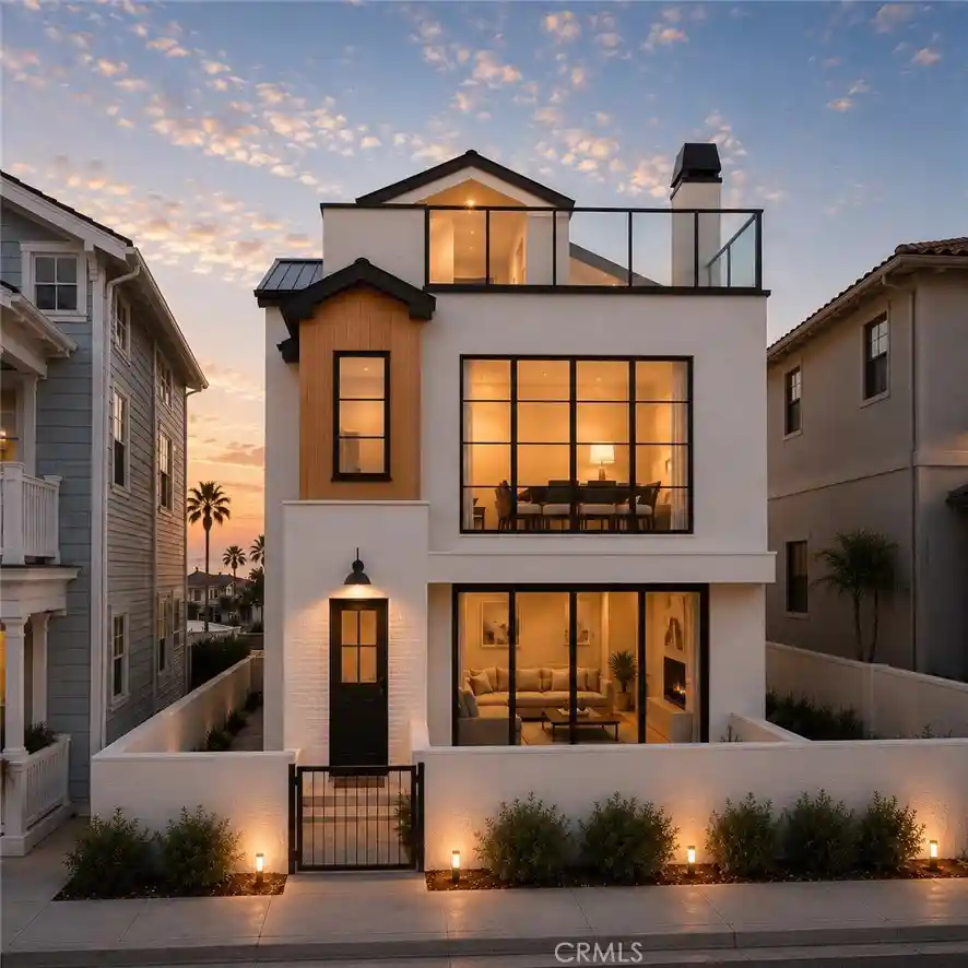 Photo 1 of Condo for sale at 122 1/2 29th St, Newport Beach, CA 92663 | MLS# NP26118628 | Listing updated on 2026-10-21