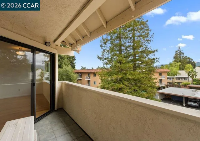 3rd image of 2535 Lucy Ln, Walnut Creek, CA 94595