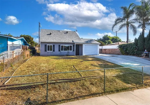 Photo 4 of Single family home for sale at 2416 Stanford Ave, Pomona, CA 91766 | MLS# TR26118787 | Listing updated on 2026-09-28
