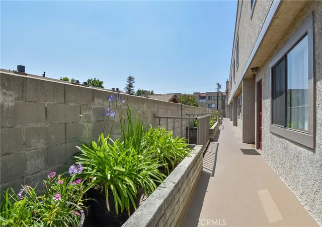 Homes for sale in Glendale, CA | 320 N Belmont, Glendale, CA 91206 | MLS# GD26118804