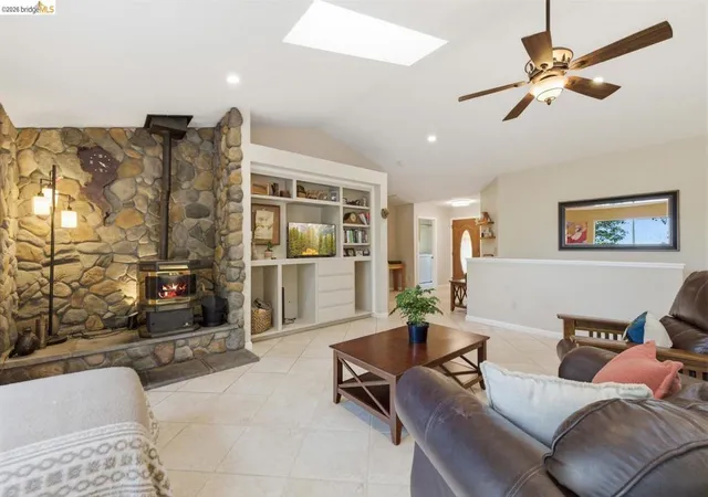 Photo 2 of Single family home for sale at 16690 Ridgewood Dr, Sonora, CA 95370 | MLS# 41134709 | Listing updated on 2026-09-28