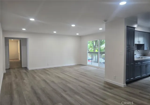 Listing Photo 4 - Condo for sale in building located at 1661 Neil Armstrong, Montebello, CA 90640 - Unit #166