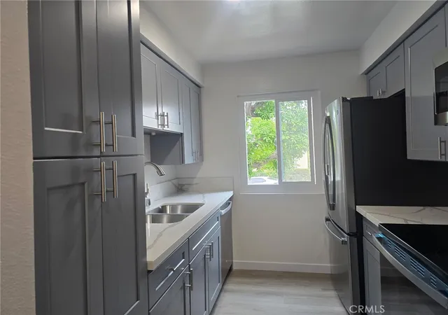 Listing Photo 5 - Condo for sale in building located at 1661 Neil Armstrong, Montebello, CA 90640 - Unit #166