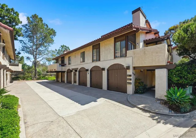 Homes for sale in Del Mar, CA | 13768 Ruette Le Parc #C, Del Mar, CA 92014 | MLS# 260013267SD