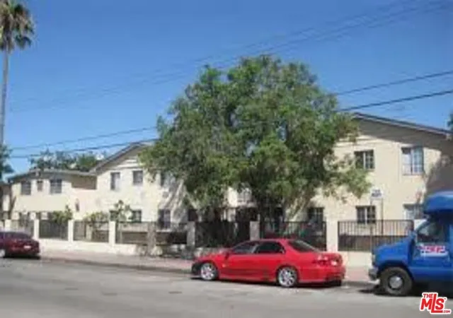 2nd image of 12717 Barbara Ann St, North Hollywood, CA 91605 | MLS# 26835807