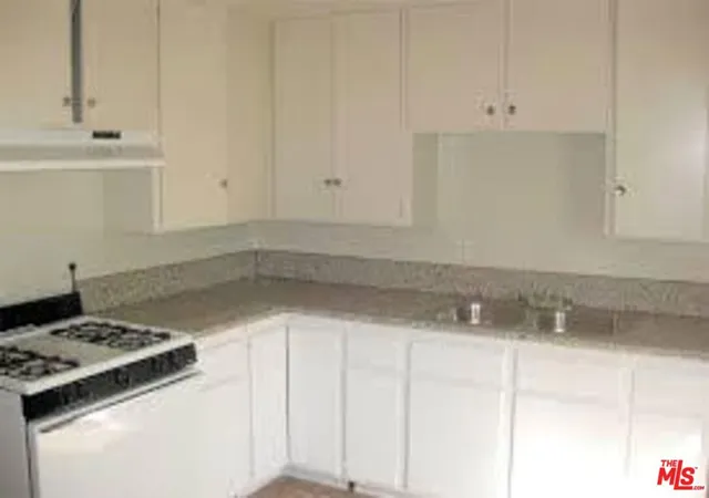 4th image of 12717 Barbara Ann St, North Hollywood, CA 91605 | MLS# 26835807