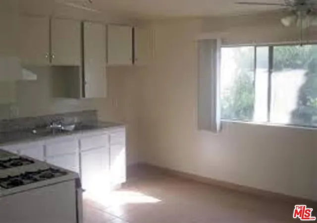 5th image of 12717 Barbara Ann St, North Hollywood, CA 91605 | MLS# 26835807