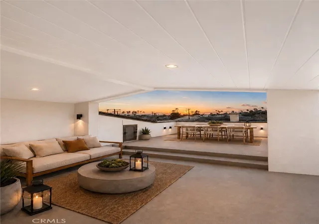 Photo 3 of Condo for sale at 510 35th Street, Newport Beach, CA 92663 | MLS# NP26118934 | Listing updated on 2026-10-02