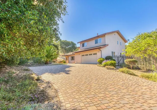 Homes for sale in Salinas, CA | 328 San Benancio Rd, Salinas, CA 93908 | MLS# ML82049364