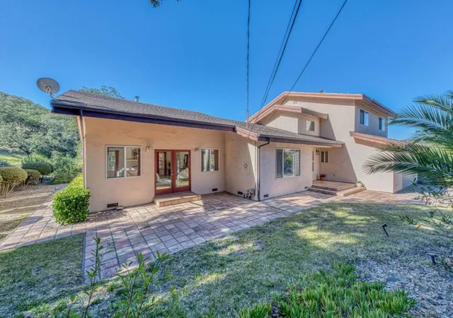 Homes for sale in Salinas, CA | 328 San Benancio Rd, Salinas, CA 93908 | MLS# ML82049364