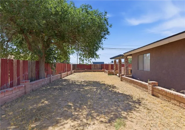 Photo 4 of Single family home for sale at 8801 Hickory, California City, CA 93505 | MLS# DW26119015 | Listing updated on 2026-06-02