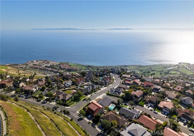 3rd image of 31211 Floweridge Dr, Rancho Palos Verdes, CA 90275 | MLS# SB26119040