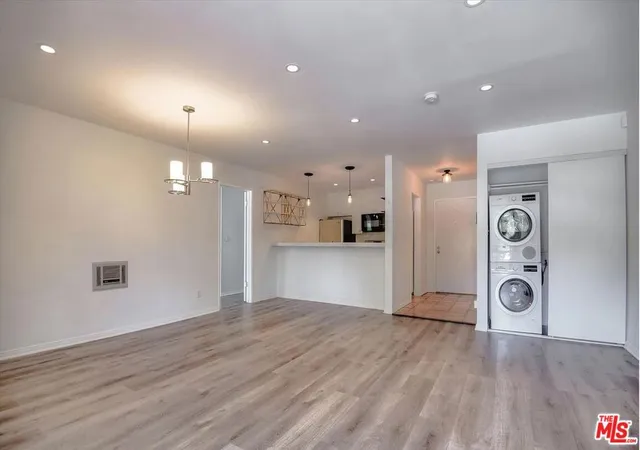 3rd image of 1222 N Olive Dr, West Hollywood, CA 90069