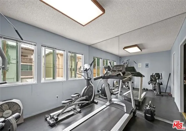 2nd image of 1222 N Olive Dr, West Hollywood, CA 90069