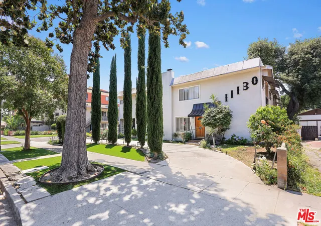 2nd image of 11130 Huston St, North Hollywood, CA 91601 | MLS# 26841001