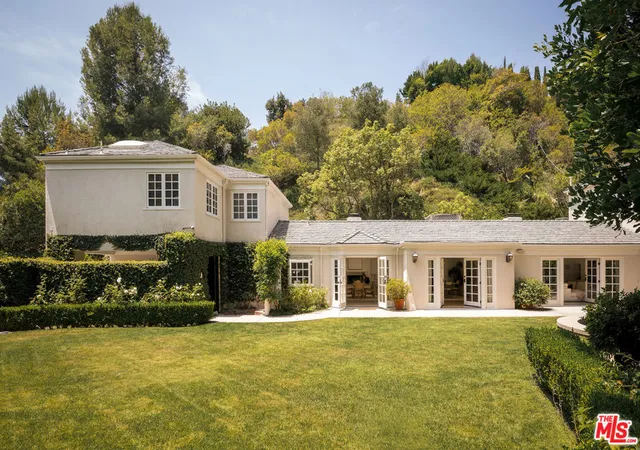 1st image of 9575 Lime Orchard Rd, Beverly Hills, CA 90210 | MLS# 26841195